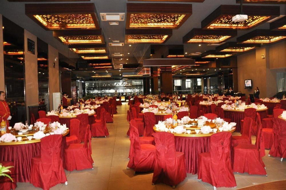 Lijiang Dian Jun Wang Hotel Buitenkant foto