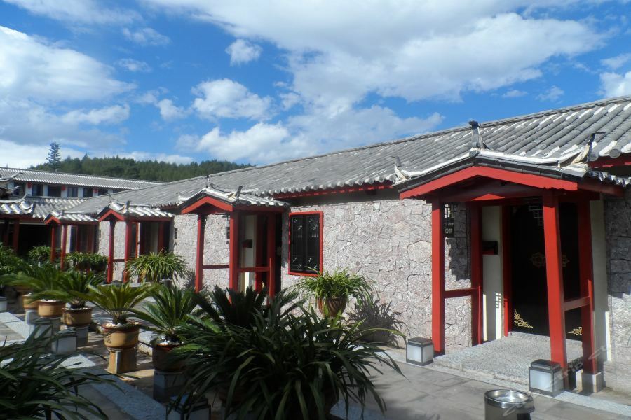 Lijiang Dian Jun Wang Hotel Buitenkant foto